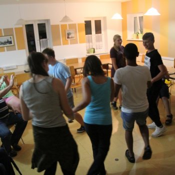 Socialno vključevanje in integracija otrok in mladostnikov z zaznanimi vedenjskimi težavami